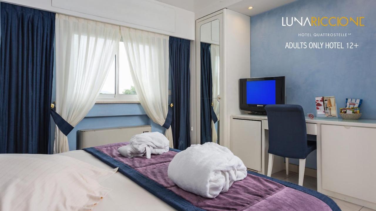 Luna E Aqua Only Adults +12